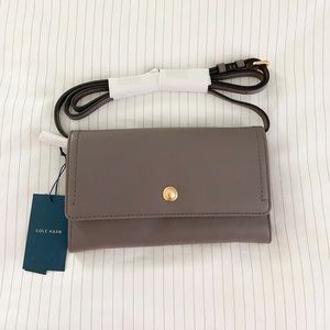 💜Cross body Cole Haan purse💜